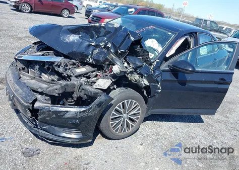 2020 Volkswagen Jetta 1.4T R-Line/1.4T S/1.4T Se z USA, uszkodzony, nr VIN 3VWCB7BUXLM075643